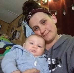 Meet your Posher, Holly